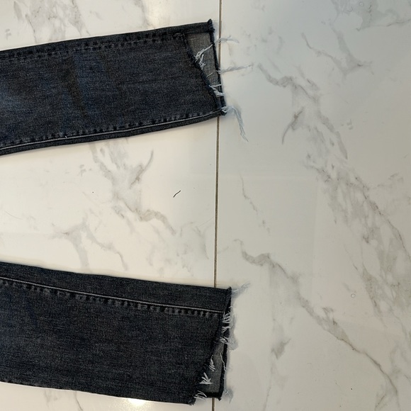 NWT Mother High Waisted Rascal Ankle Step Fray size 25 - Picture 3 of 6